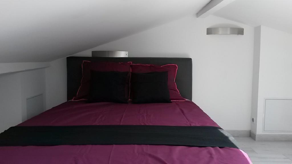 Safranier Townhouse Lejlighed Antibes Værelse billede